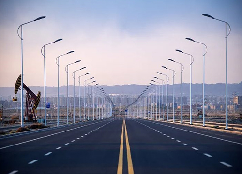 光伏路灯
